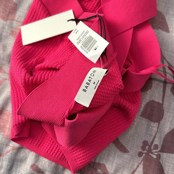 Aritzia Babaton sculpt Knit ribbed Criss Cross Cropped Tank eros pink size small - Picture 7 of 7